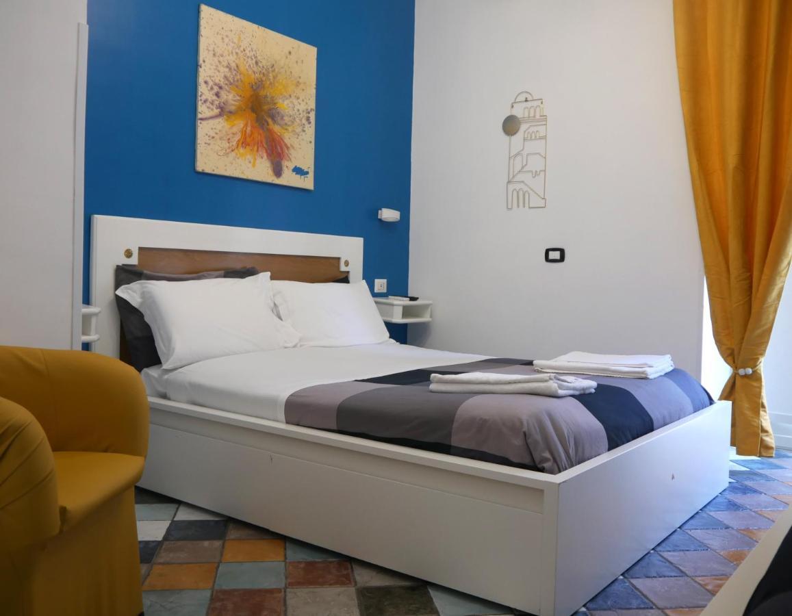 Firenze32 Bed and Breakfast Napels Buitenkant foto