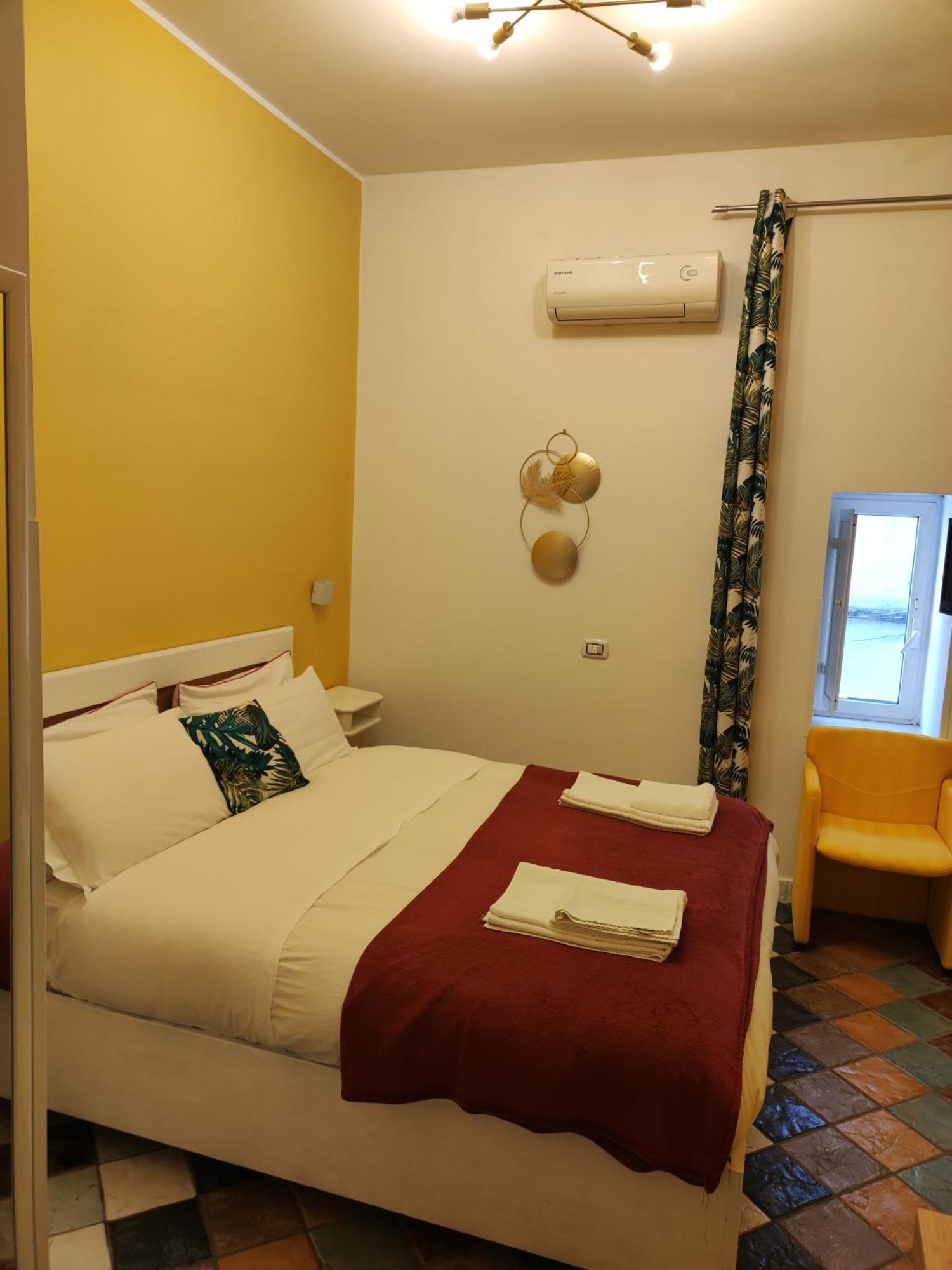 Firenze32 Bed and Breakfast Napels Kamer foto
